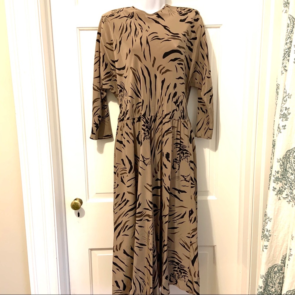 Vintage B Altman silk animal print aka Mrs. Maisel